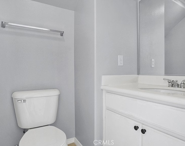 1210 Citrus - Photo Thumbnail 17