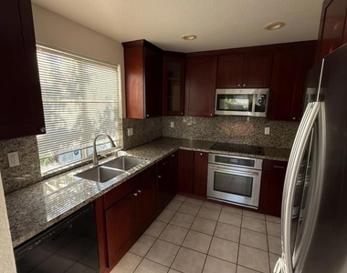 375 Shawnee - Photo Thumbnail 4