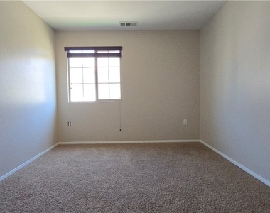 425 Merced Court - Photo Thumbnail 30