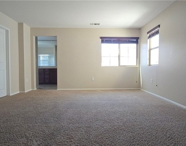 425 Merced Court - Photo Thumbnail 18