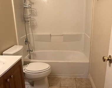 1245 W 10 - Photo Thumbnail 8