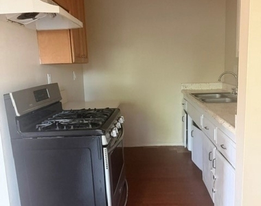 1245 W 10 - Photo Thumbnail 2