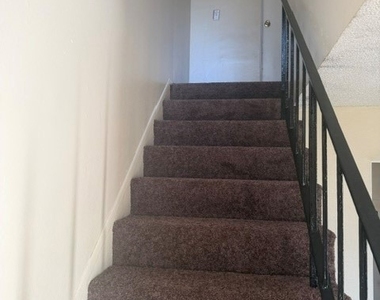 1245 W 10 - Photo Thumbnail 5