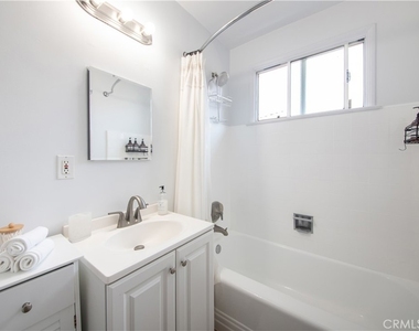 13120 Purche Avenue - Photo Thumbnail 6