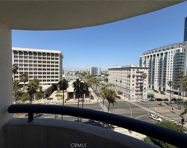 525 E Seaside - Photo Thumbnail 15