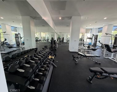 525 E Seaside - Photo Thumbnail 33