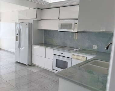 525 E Seaside - Photo Thumbnail 19