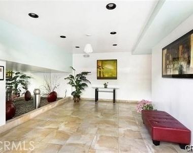 1421 Midvale Avenue - Photo Thumbnail 2