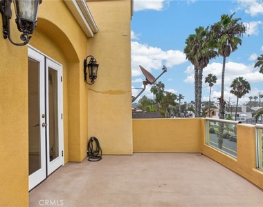 207 18th Street - Photo Thumbnail 47