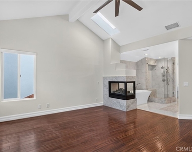 207 18th Street - Photo Thumbnail 40
