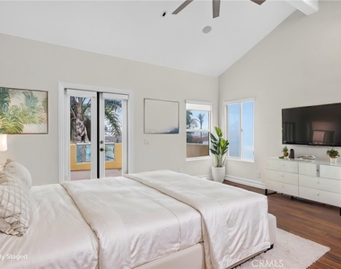 207 18th Street - Photo Thumbnail 38