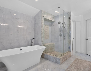 207 18th Street - Photo Thumbnail 41
