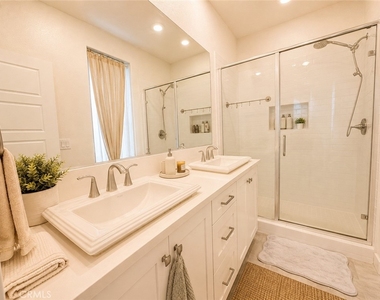 2622 Glamis Court - Photo Thumbnail 4