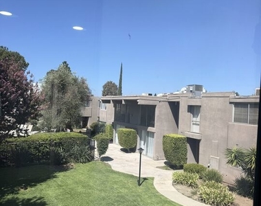 18110 Killllion Street - Photo Thumbnail 25