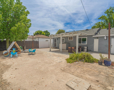 7044 Garden Grove Avenue - Photo Thumbnail 23