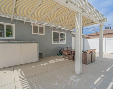 7044 Garden Grove Avenue - Photo Thumbnail 16