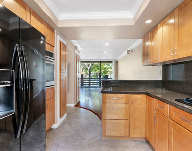 21820 Marylee Street - Photo Thumbnail 23