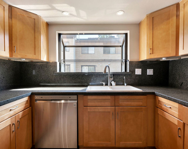 21820 Marylee Street - Photo Thumbnail 22