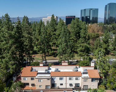 21820 Marylee Street - Photo Thumbnail 53