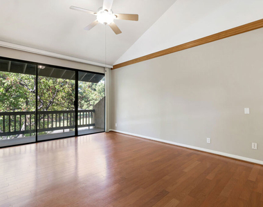 21820 Marylee Street - Photo Thumbnail 28
