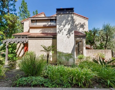 21820 Marylee Street - Photo Thumbnail 58