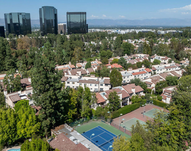 21820 Marylee Street - Photo Thumbnail 50