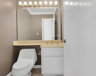 21820 Marylee Street - Photo Thumbnail 40