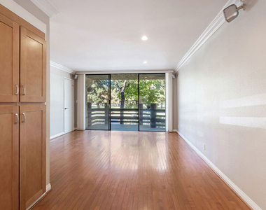 21820 Marylee Street - Photo Thumbnail 18