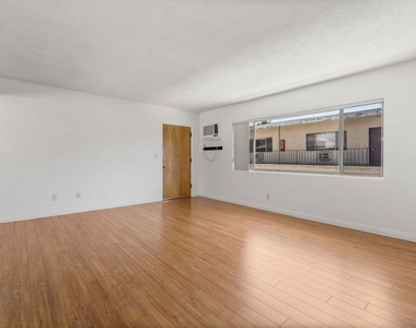 50 S Meridith Ave - Photo Thumbnail 1