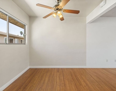 50 S Meridith Ave - Photo Thumbnail 6