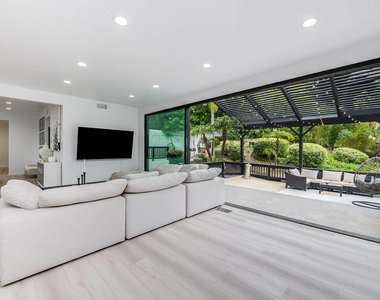 4961 Marmol Drive - Photo Thumbnail 27