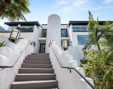 4961 Marmol Drive - Photo Thumbnail 3