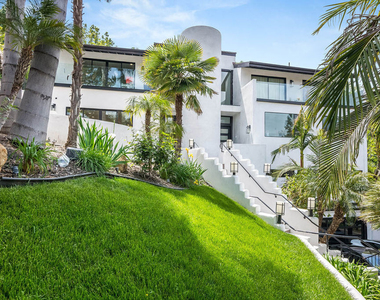 4961 Marmol Drive - Photo Thumbnail 4