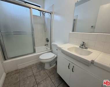 11727 Mayfield Avenue - Photo Thumbnail 18