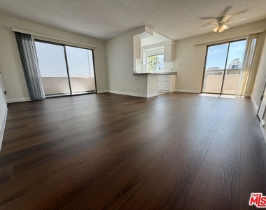 11727 Mayfield Avenue - Photo Thumbnail 3