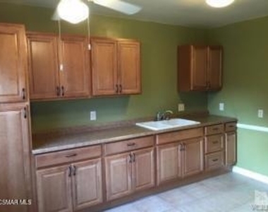 1869 Patricia Avenue - Photo Thumbnail 5