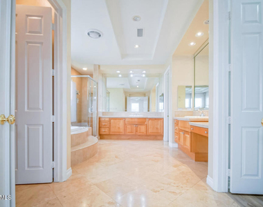 2822 Rainfield Avenue - Photo Thumbnail 25