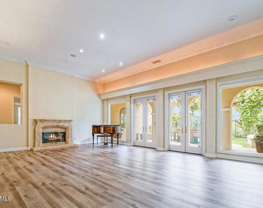 2822 Rainfield Avenue - Photo Thumbnail 11