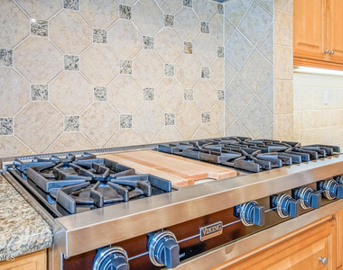 2822 Rainfield Avenue - Photo Thumbnail 19