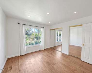 1753 Saint Andrews Place - Photo Thumbnail 10