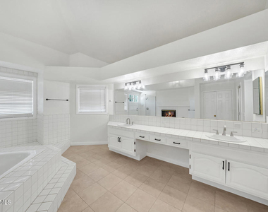 1753 Saint Andrews Place - Photo Thumbnail 21