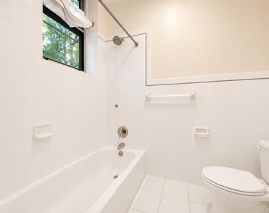 317 West 108th Street - Photo Thumbnail 8