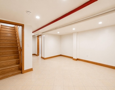 317 West 108th Street - Photo Thumbnail 9