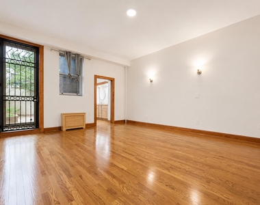 317 West 108th Street - Photo Thumbnail 5