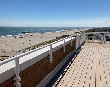 780 W Broadway - Photo Thumbnail 30