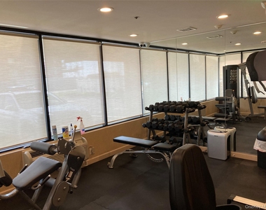 780 W Broadway - Photo Thumbnail 29