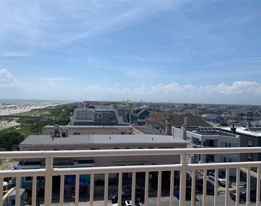 780 W Broadway - Photo Thumbnail 23