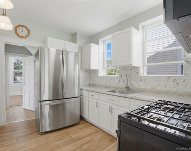 406 South 3rd Avenue - Photo Thumbnail 18