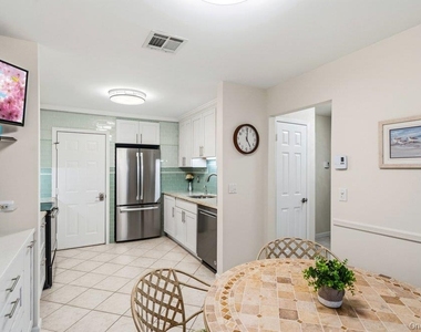 21 Revere Drive - Photo Thumbnail 5
