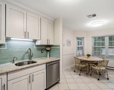 21 Revere Drive - Photo Thumbnail 9
